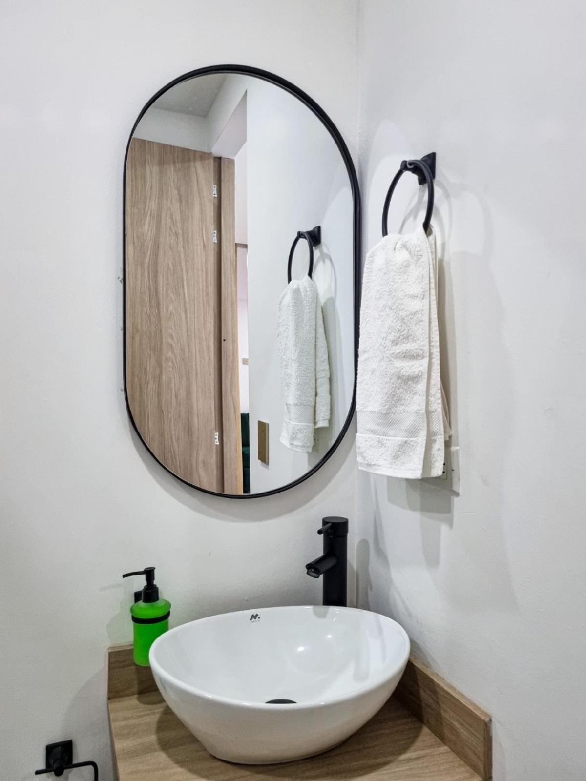 اباغويه Hotel Station 23 الغرفة الصورة